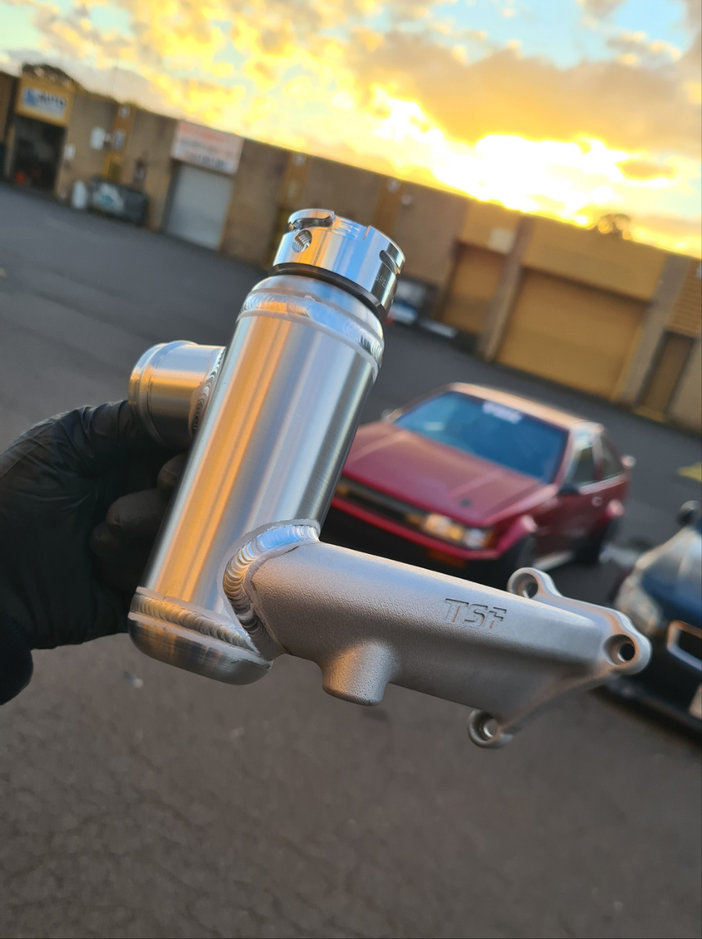 SR20 インラインヘッダータンク