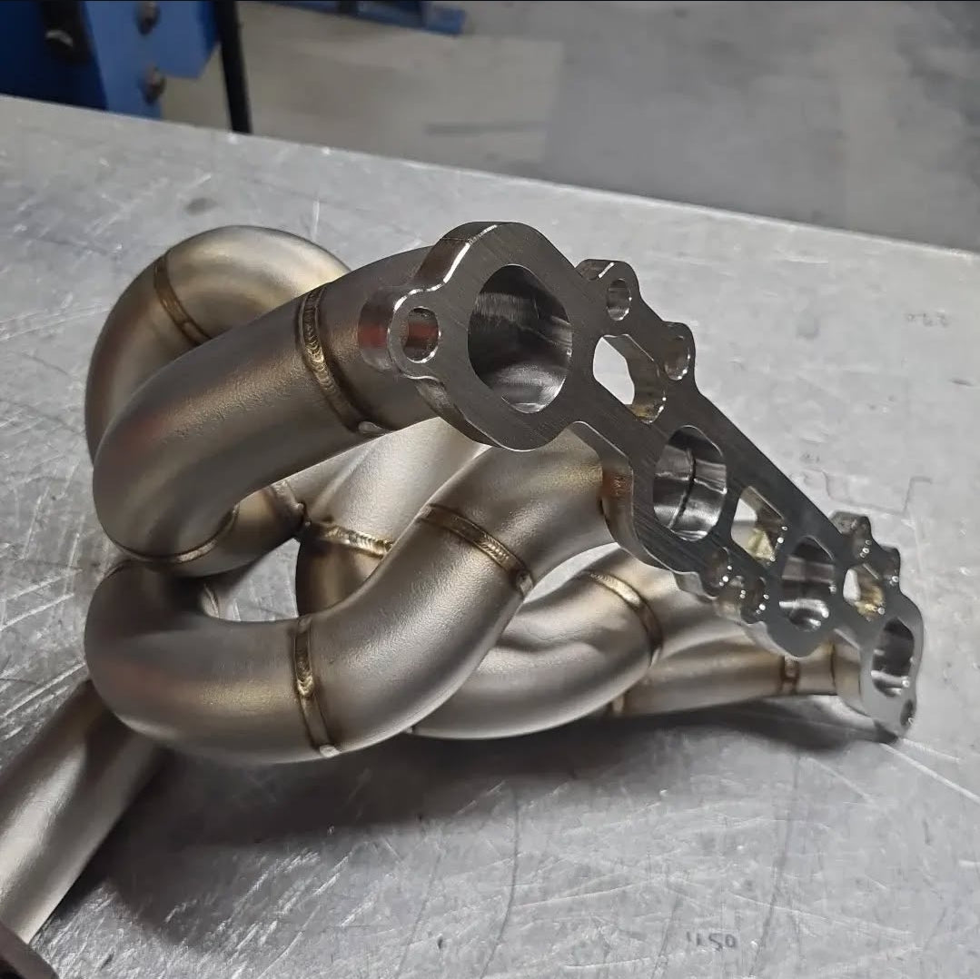SR20トラストタイプハイマウントマニホールド