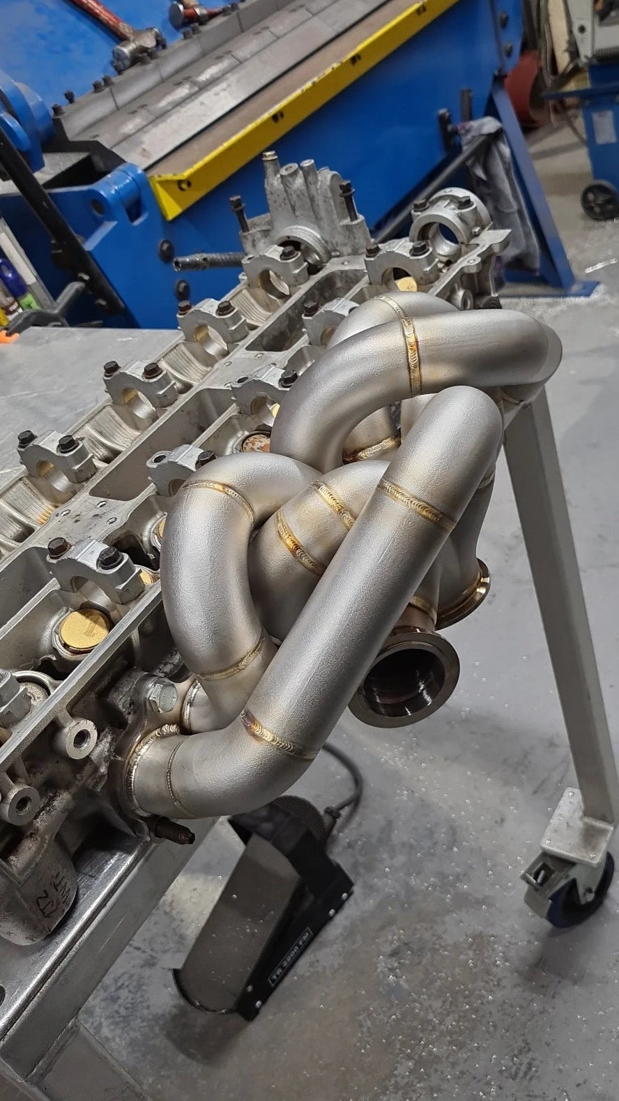 1JZ-GTE VVTi 純正位置マニホールド