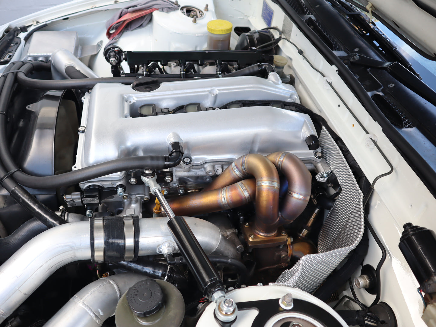 SR20純正位置エキマニ